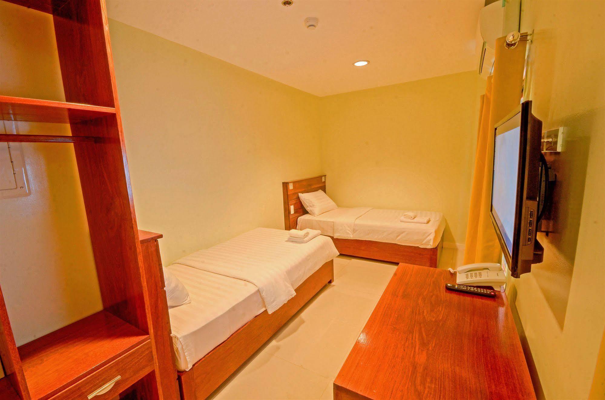 Marianne Hotel Puerto Princesa Екстер'єр фото